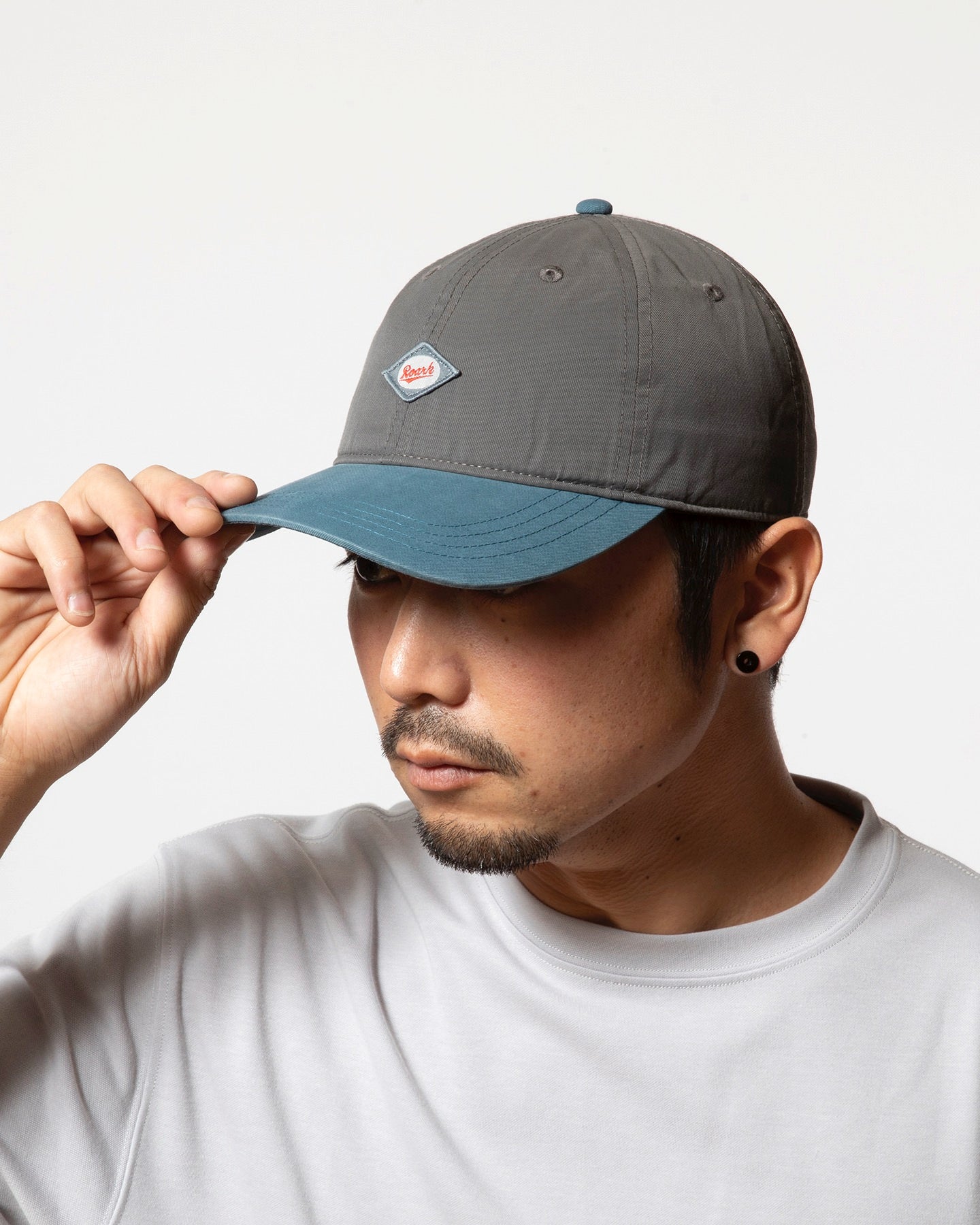 Diamond Script 6Panel Cap - Mid