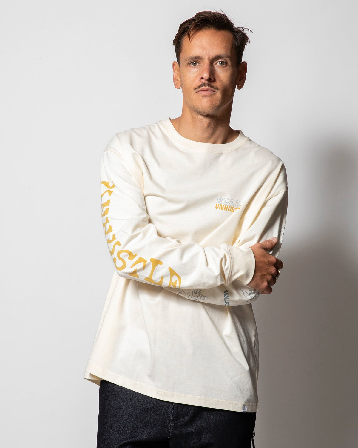 Unhustle L/S Tee