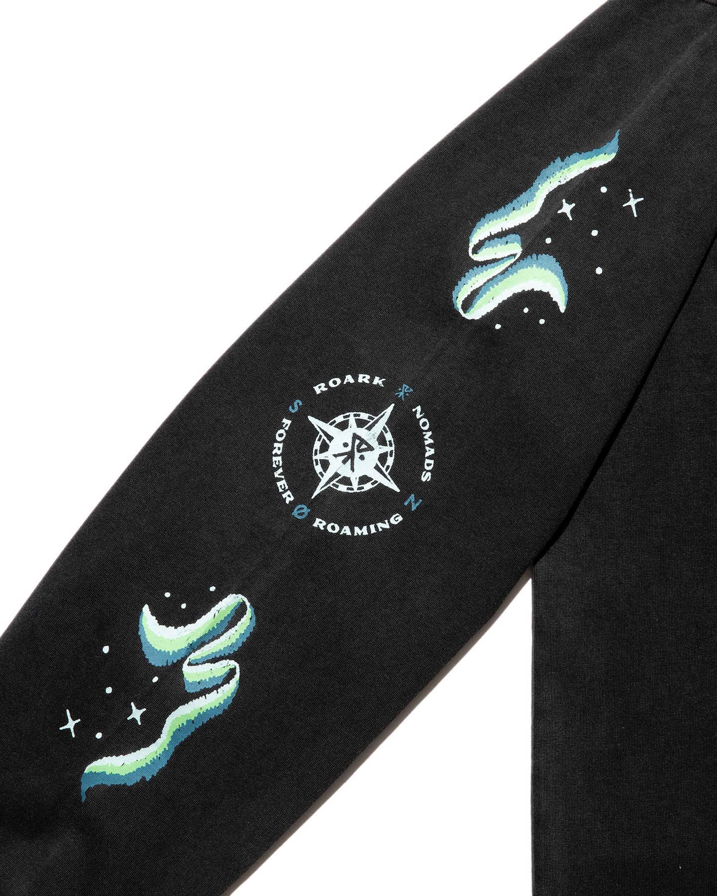 Go North L/S Tee