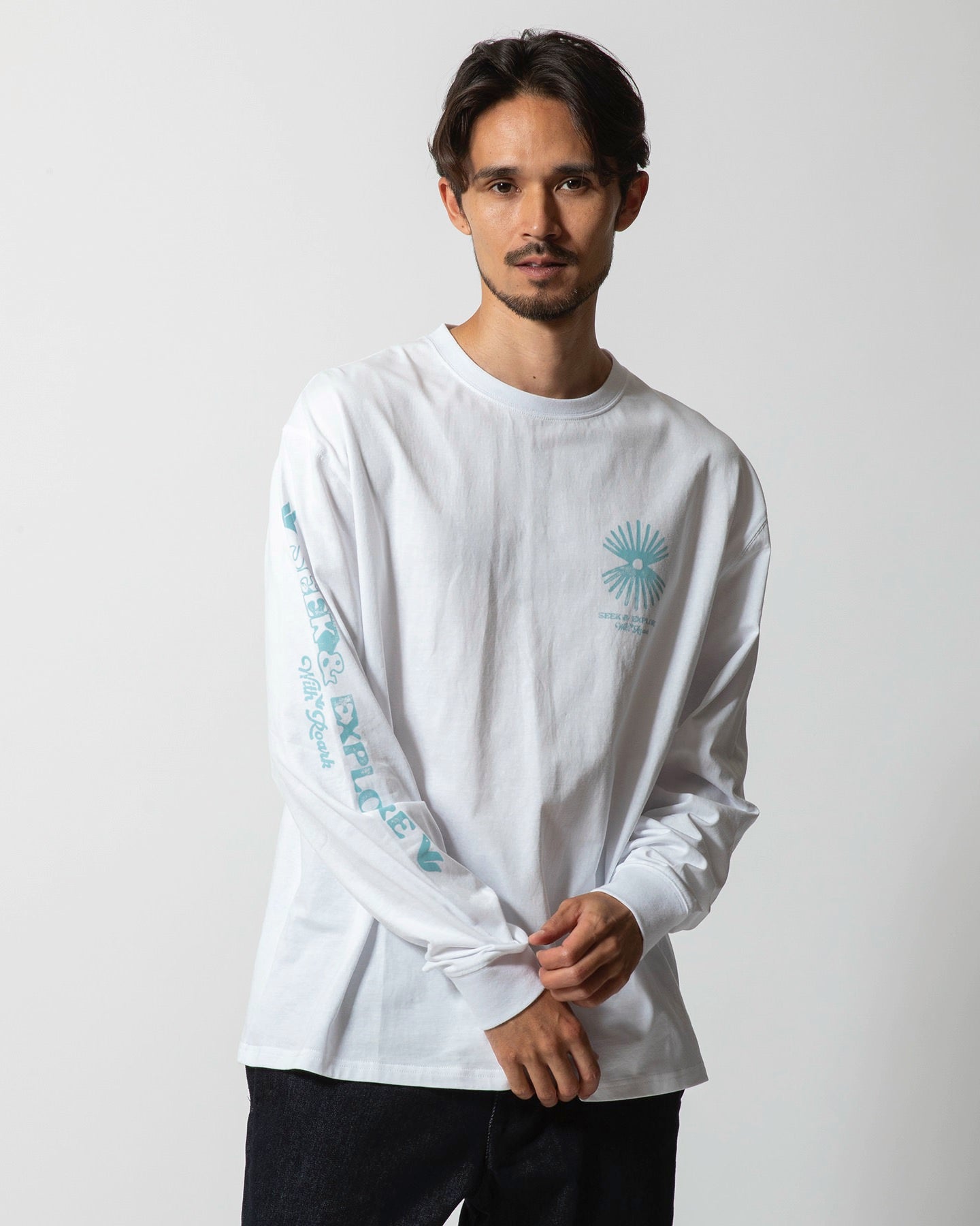 Seek & Explore L/S Tee