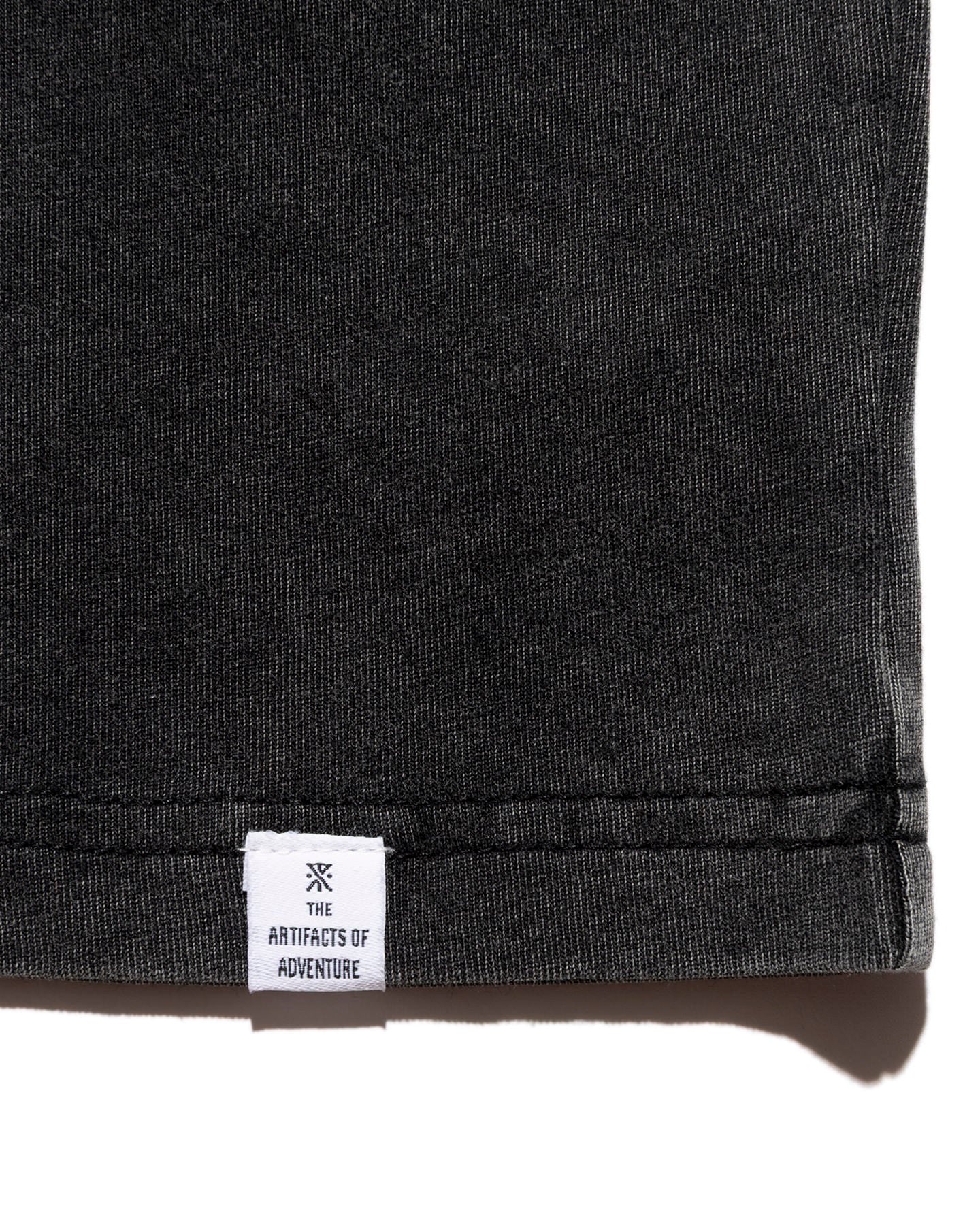 Icons L/S Tee