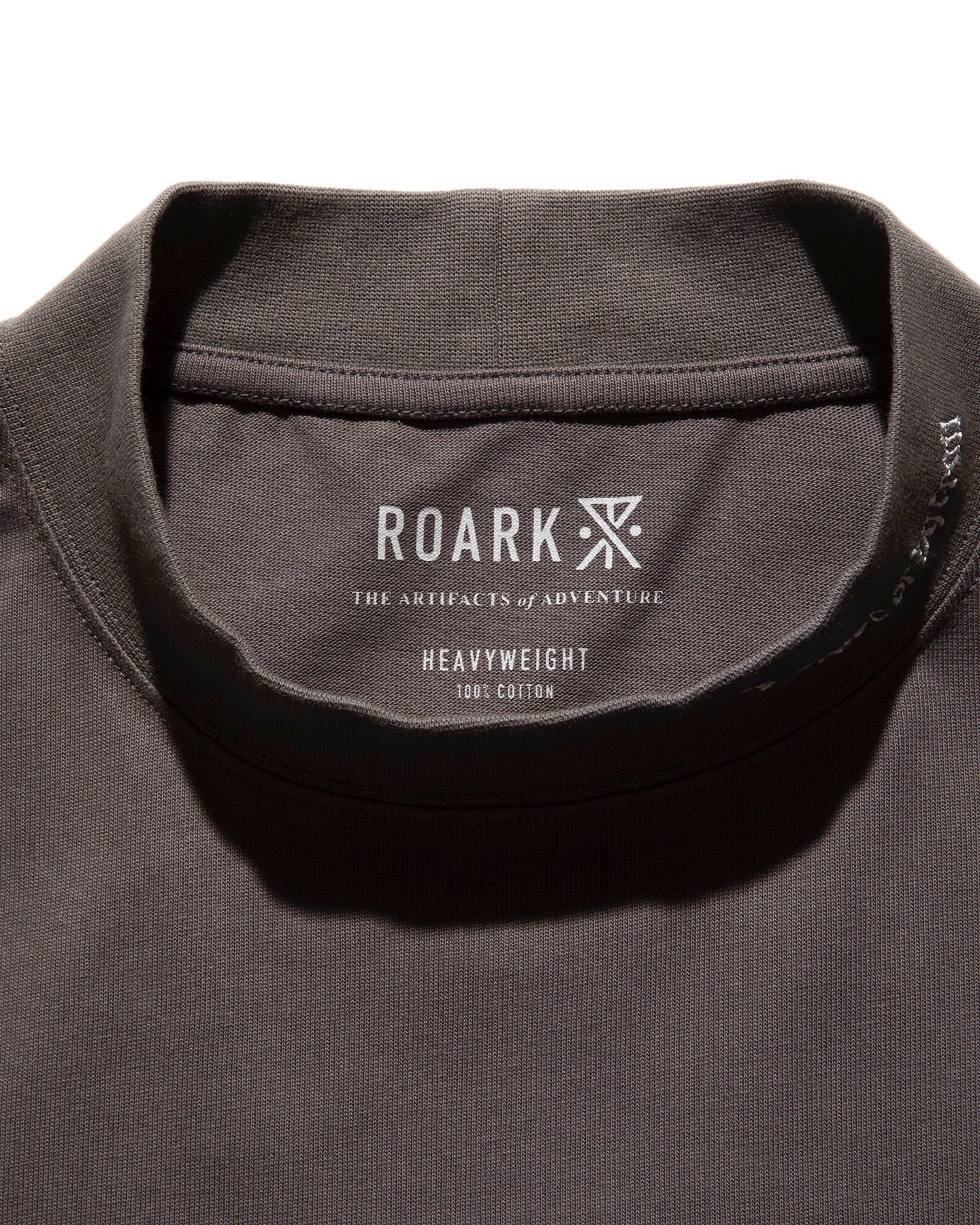 Label 9.3oz H/W Mock Neck L/S Pocket Tee