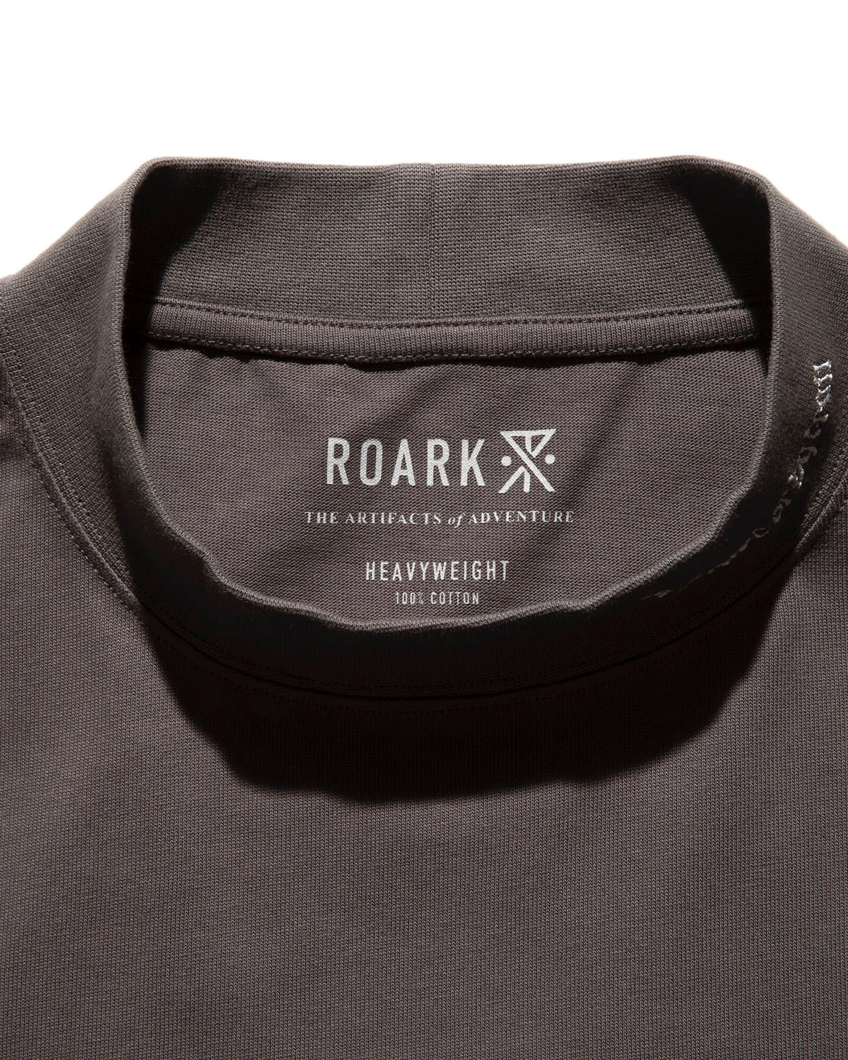 Label 9.3oz H/W Mock Neck L/S Pocket Tee
