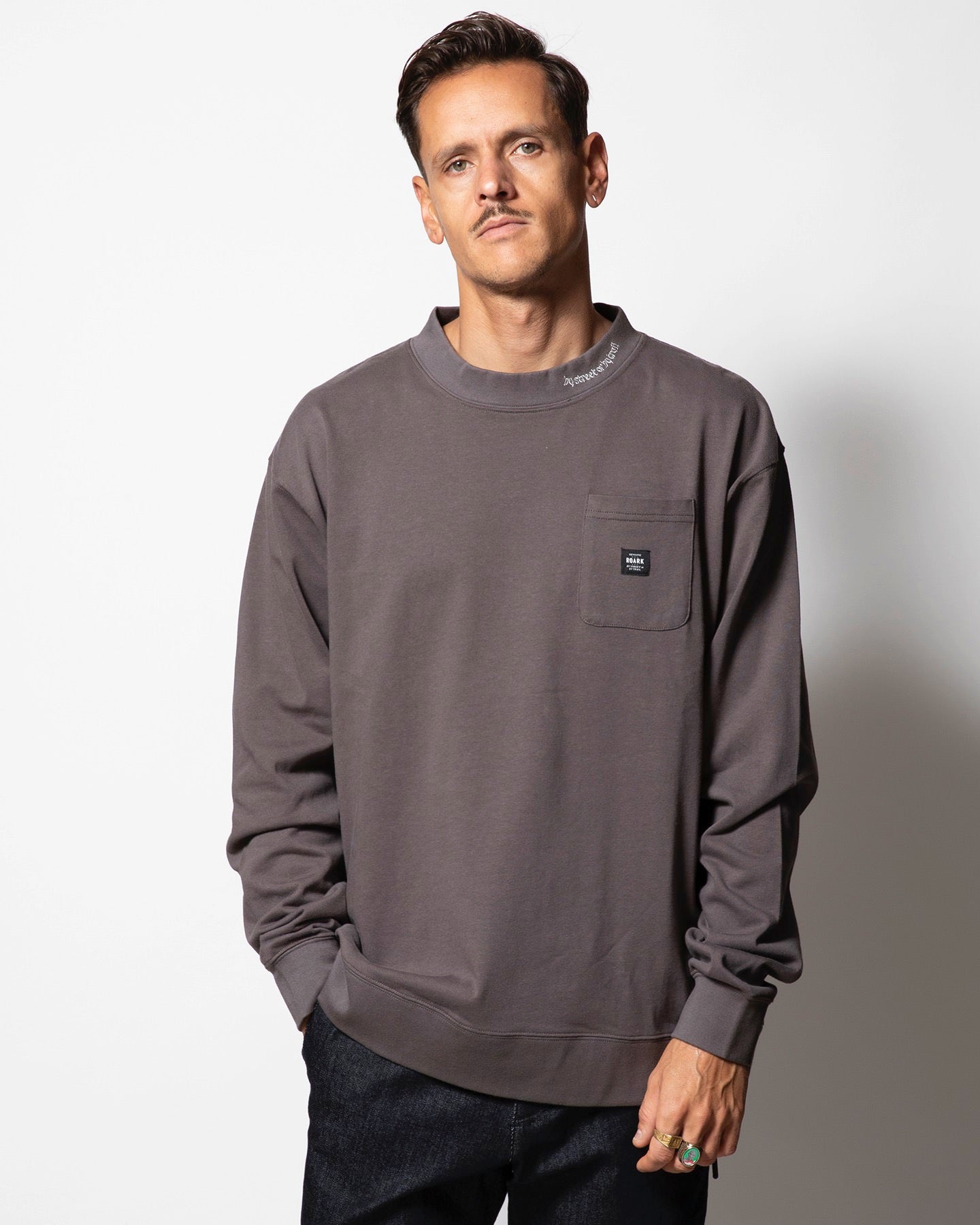 Label 9.3oz H/W Mock Neck L/S Pocket Tee
