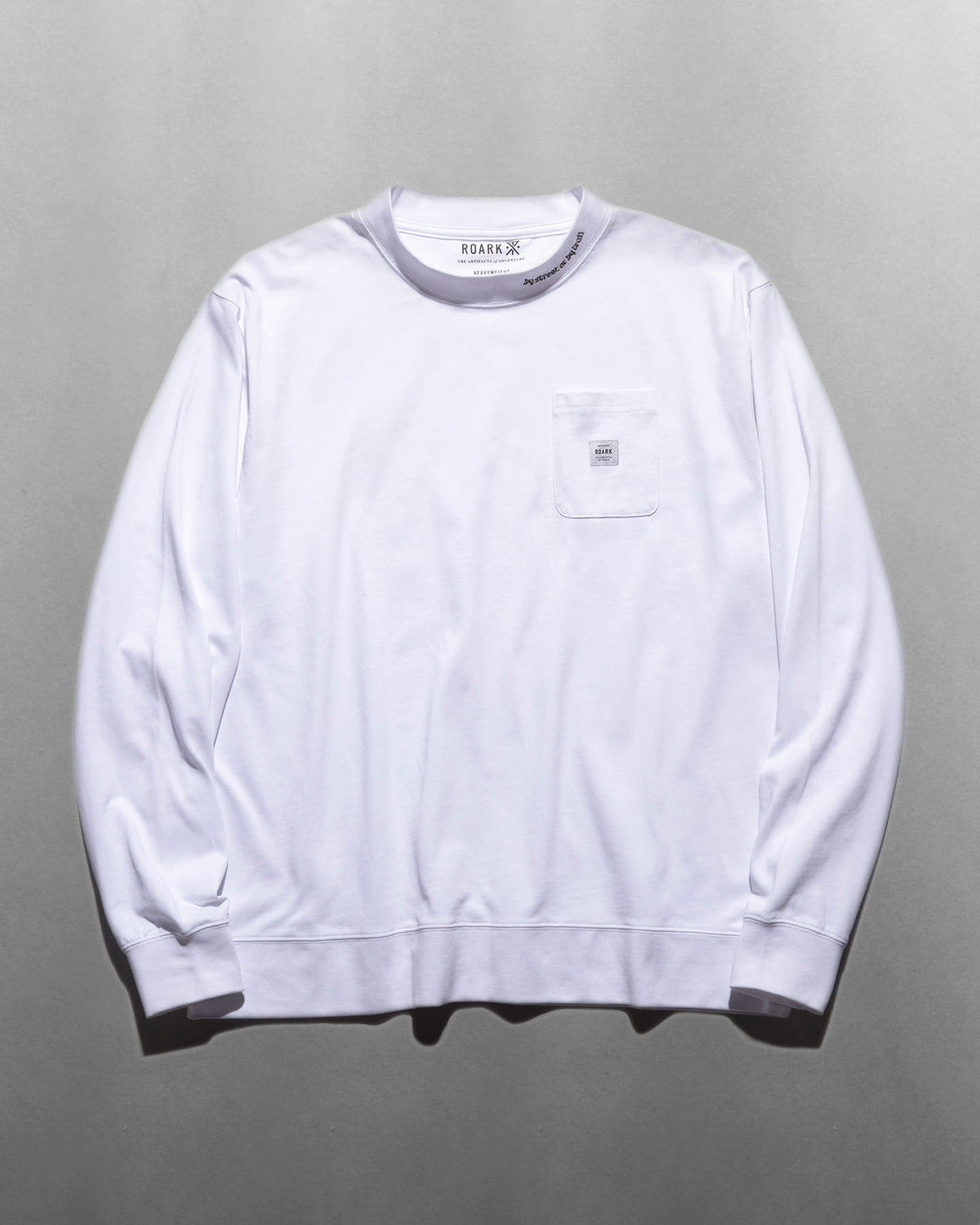 Label 9.3oz H/W Mock Neck L/S Pocket Tee