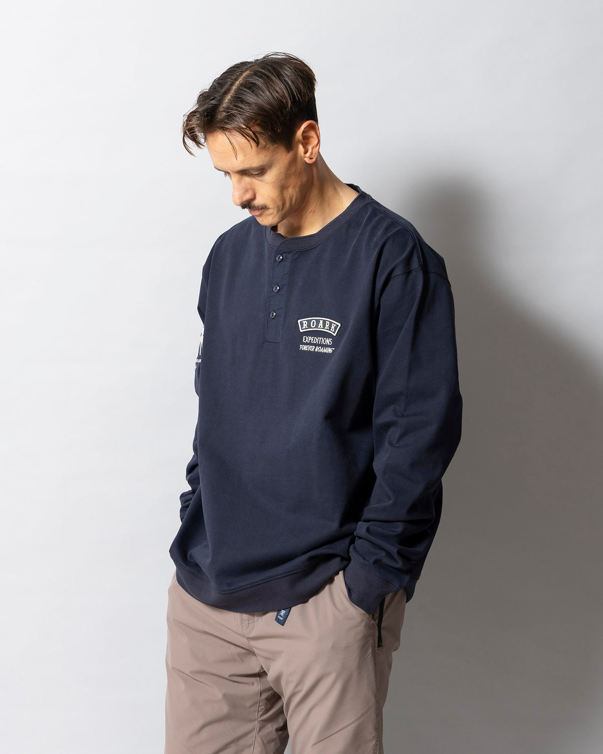 "Roamiing" 14oz H/W Henly Neck L/S Tee