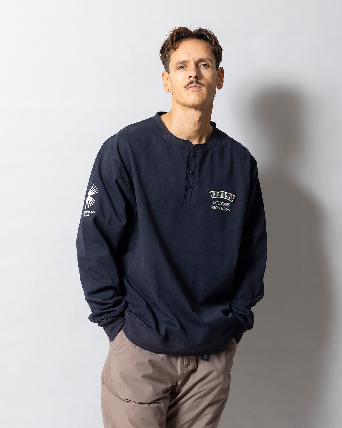 "Roamiing" 14oz H/W Henly Neck L/S Tee