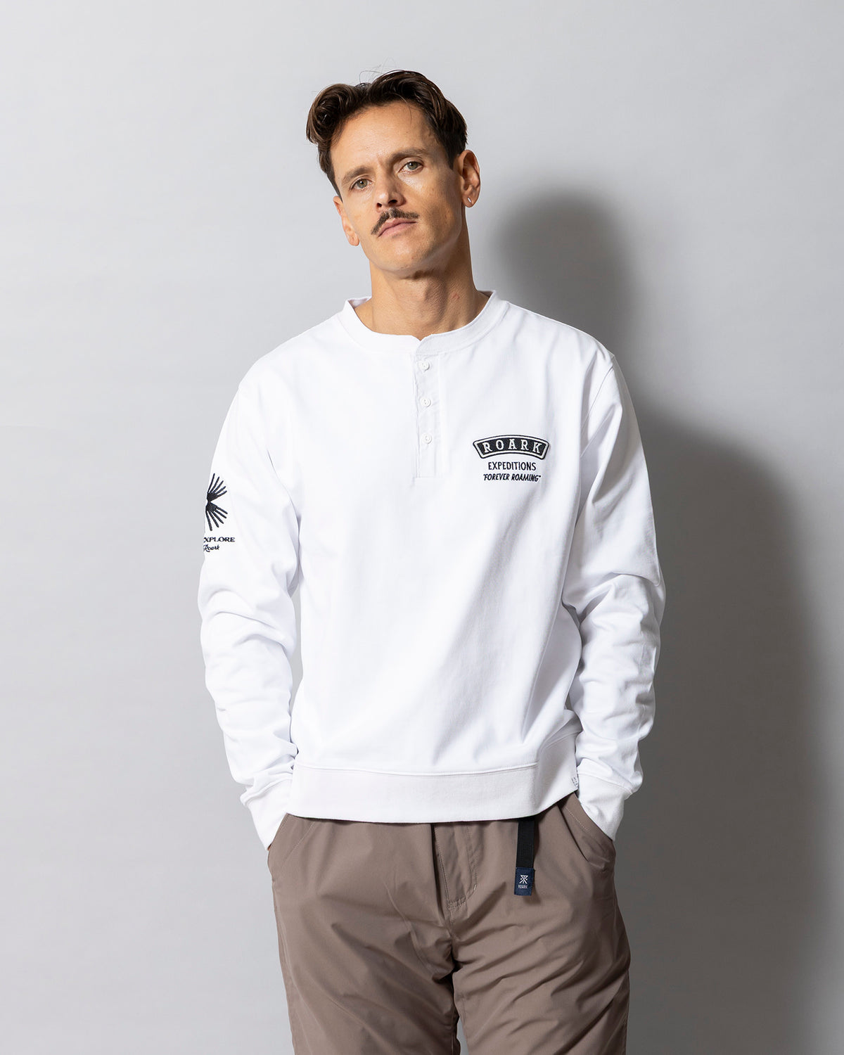 "Roamiing" 14oz H/W Henly Neck L/S Tee