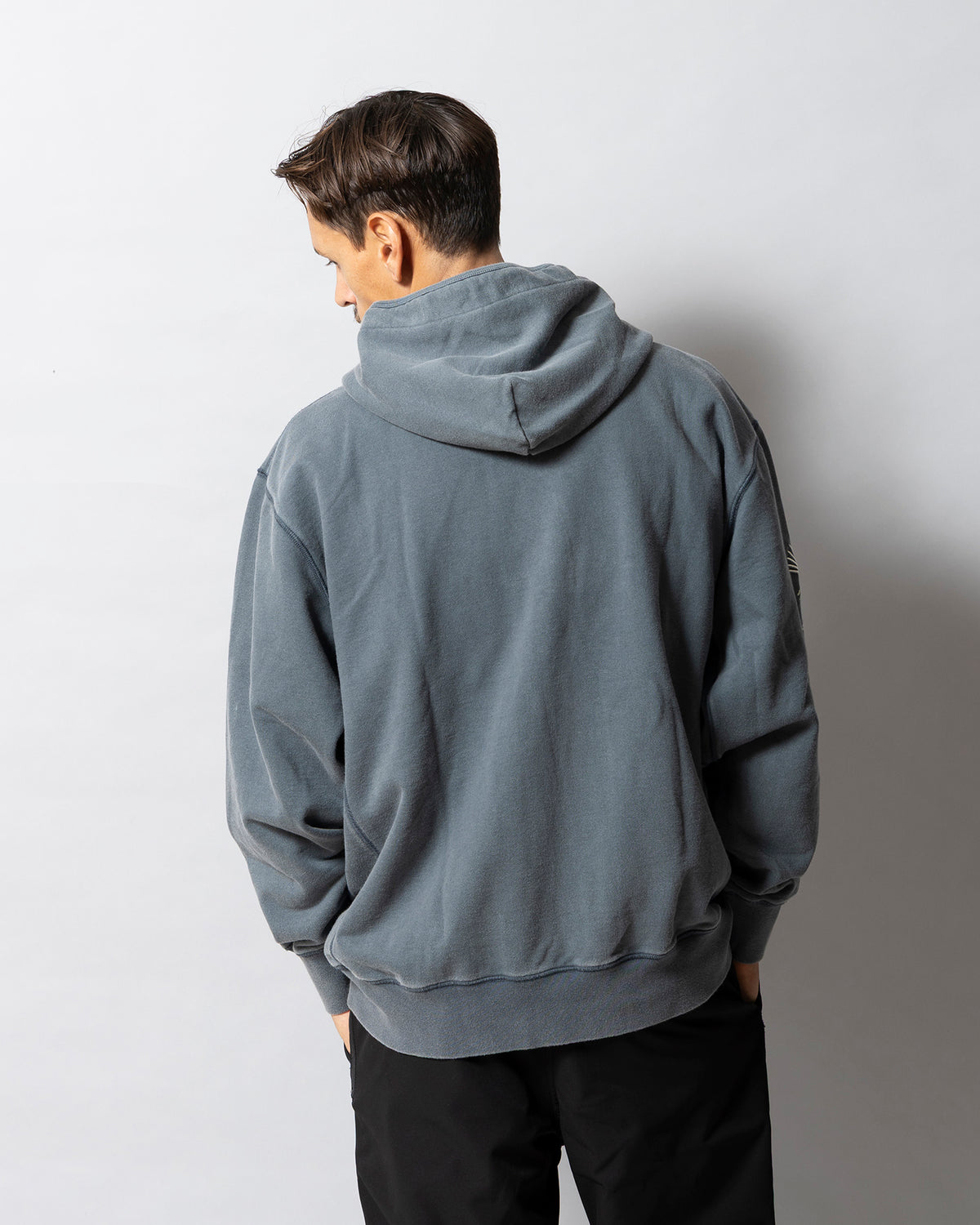 "Roamiing" F/Z Hood Sweat