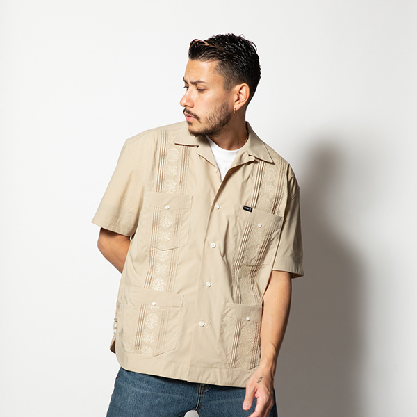 未使用美品】Mサイズ ROARK S/S CUBA SHIRTS COMFORT FIT - メンズ